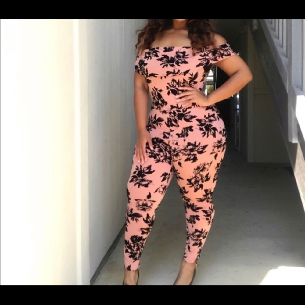 Fashion nova Jumpsuit NWT
